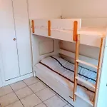 Apartment 2-bedroom Near The