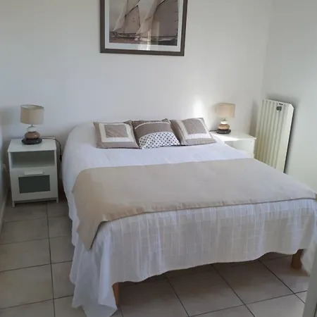 2-bedroom Near The *