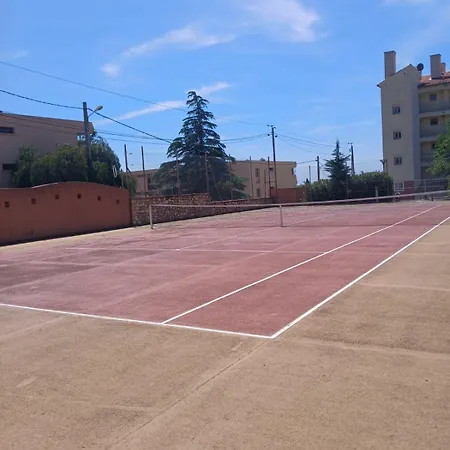 2-bedroom Near The Apartment *